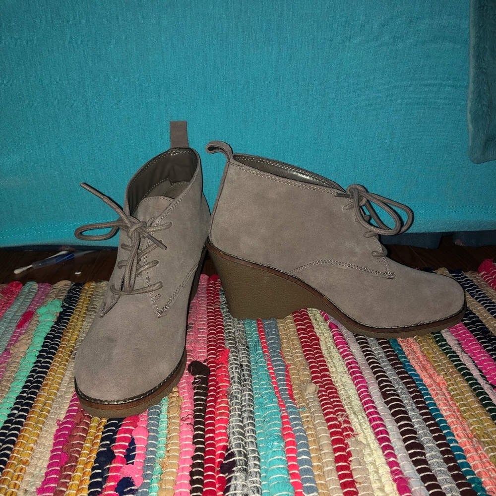 Mauve Sonoma Heeled Booties